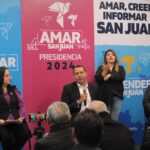 Las mujeres son el pilar de la sociedad de San Juan del Río: Roberto Cabrera. Las mujeres son el pilar de la sociedad de San Juan del Río: Roberto Cabrera.