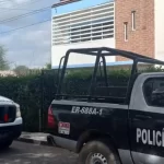 Muere mujer al intentar mover un mueble al interior de su vivienda
