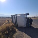 Camión con silo vuelca por falla mecánica – El Sol de San Juan del Río – El Sol de México