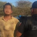 Aseguran tractocamión y detiene a hombre por posesión ilícita de hidrocarburo Aseguran tractocamión y detiene a hombre por posesión ilícita de hidrocarburo