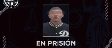 En prisión sujeto por presunto robo a comercio en Plaza Antea, Querétaro