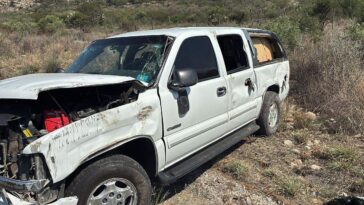 Provoca accidente y escapa del sitio – El Sol de San Juan del Río