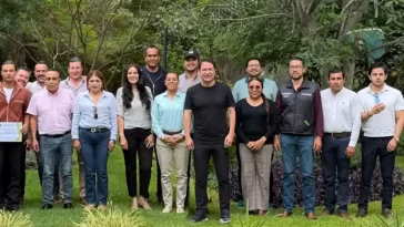 Astudillo en cónclave de unidad con estructuras para coordinar los esfuerzos de la 4T
