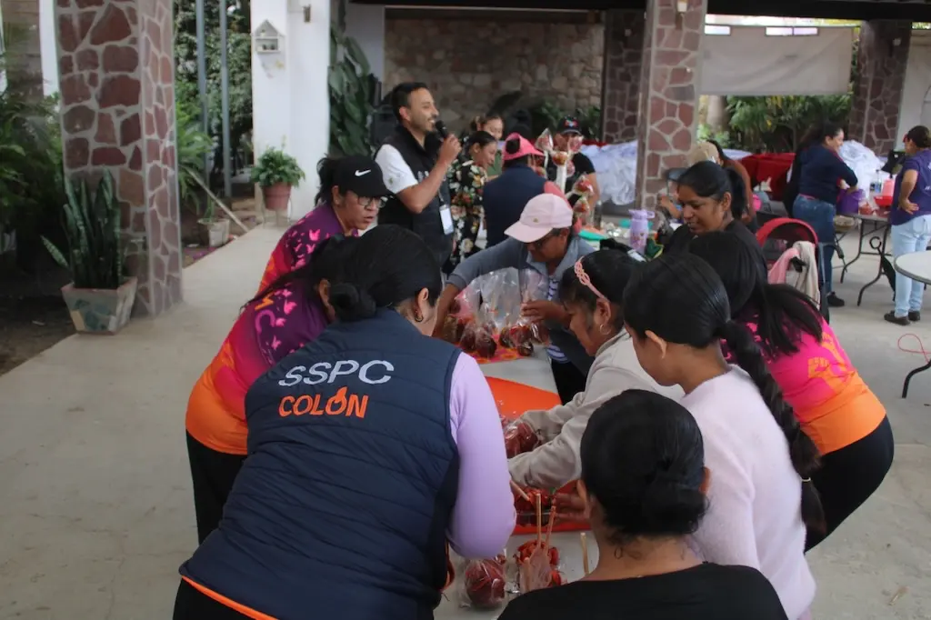 Redes de Sororidad impulsan autonomía de mujeres en Colón