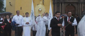 Solemnidad de Corpus Christi en San Juan del Río