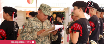 Realizan XV concurso de bandas de guerra y escoltas de Bandera Nacional