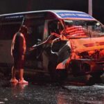 Aparatoso choque entre camioneta y autobús de pasajeros en la 120 – El Sol de San Juan del Río