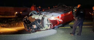 Vuelca tras chocar con camioneta en la 120 – El Sol de San Juan del Río