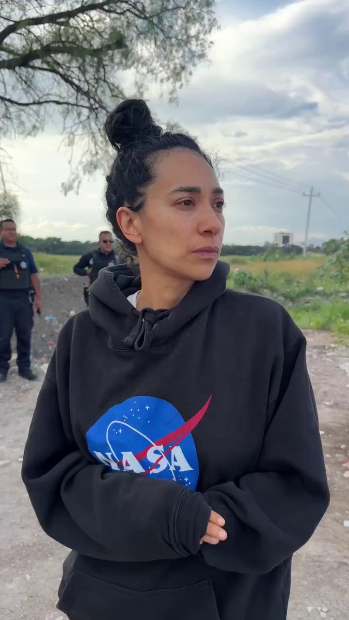 🚔 Flor Amargo sufre choque al ser impactada por vehículo del gobierno de San Juan del Río en Tequisquiapan, Querétaro; acusa que viajaban a exceso de velocidad: “A ver si es cierto que se hacen responsables o va a haber mano negra aquí” 📹: Tiktok | Flor Amargo