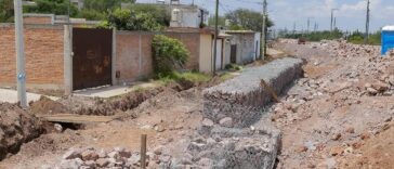 Obras del tren bloquean accesos a viviendas en San Juan del Río – El Sol de México
