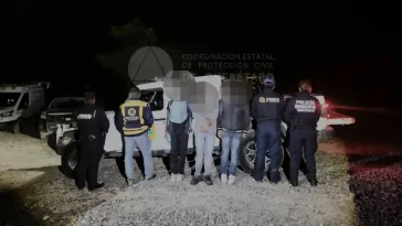 Logran rescate exitoso de tres menores extraviados en el Cerro Grande de TX